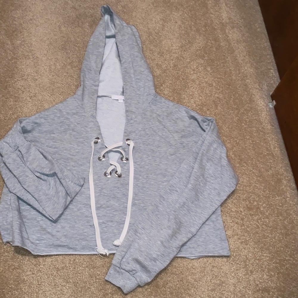 Cropped hoodie